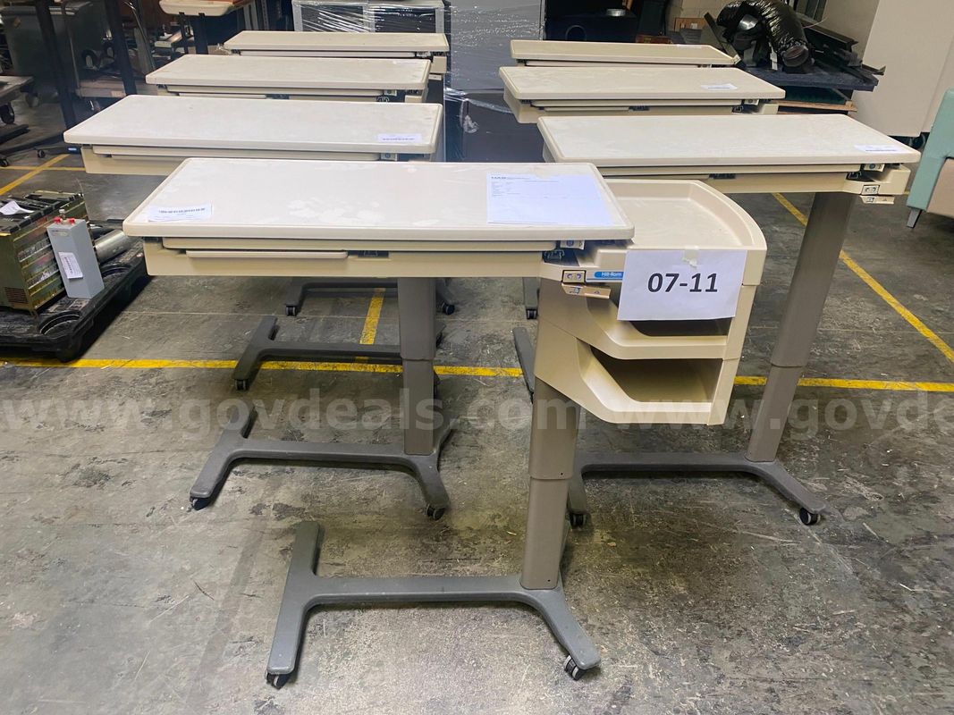 07-11 Overbed tables (7)