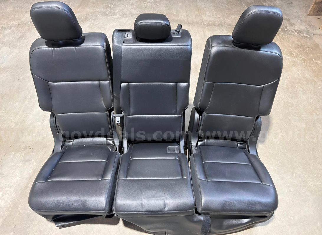 Leather material Rear Seats out of 2020 Ford Explorer