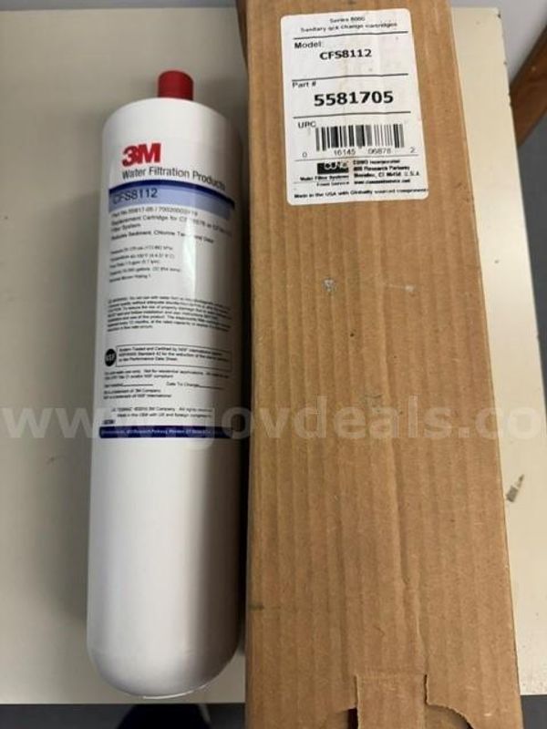 3M 8000 Series Cold Beverage Dispenser Replacement Water Filter (CFS8112)