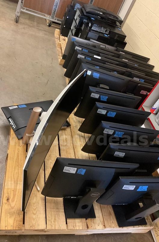 A Lot of 57 Dell Desktops and All-in-Ones for Scrap