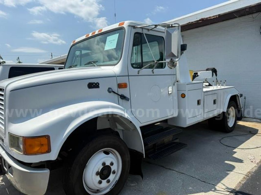 1995 International 4700