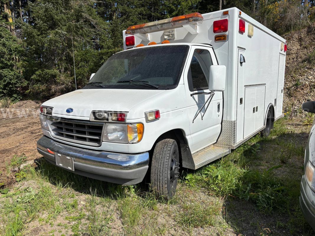 1992 Ford Ambulance