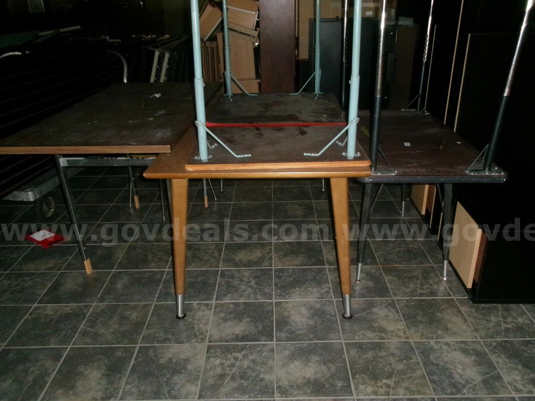 Fixed Leg Tables