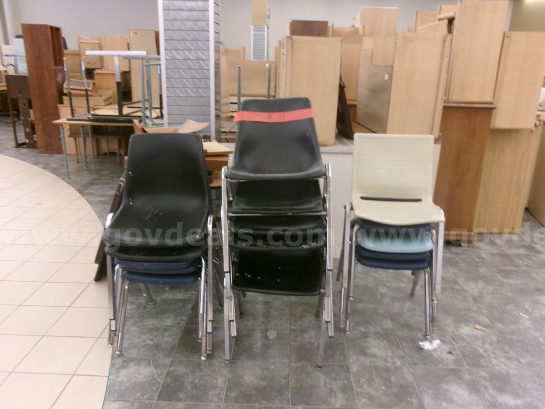 PLASTIC CHAIRS