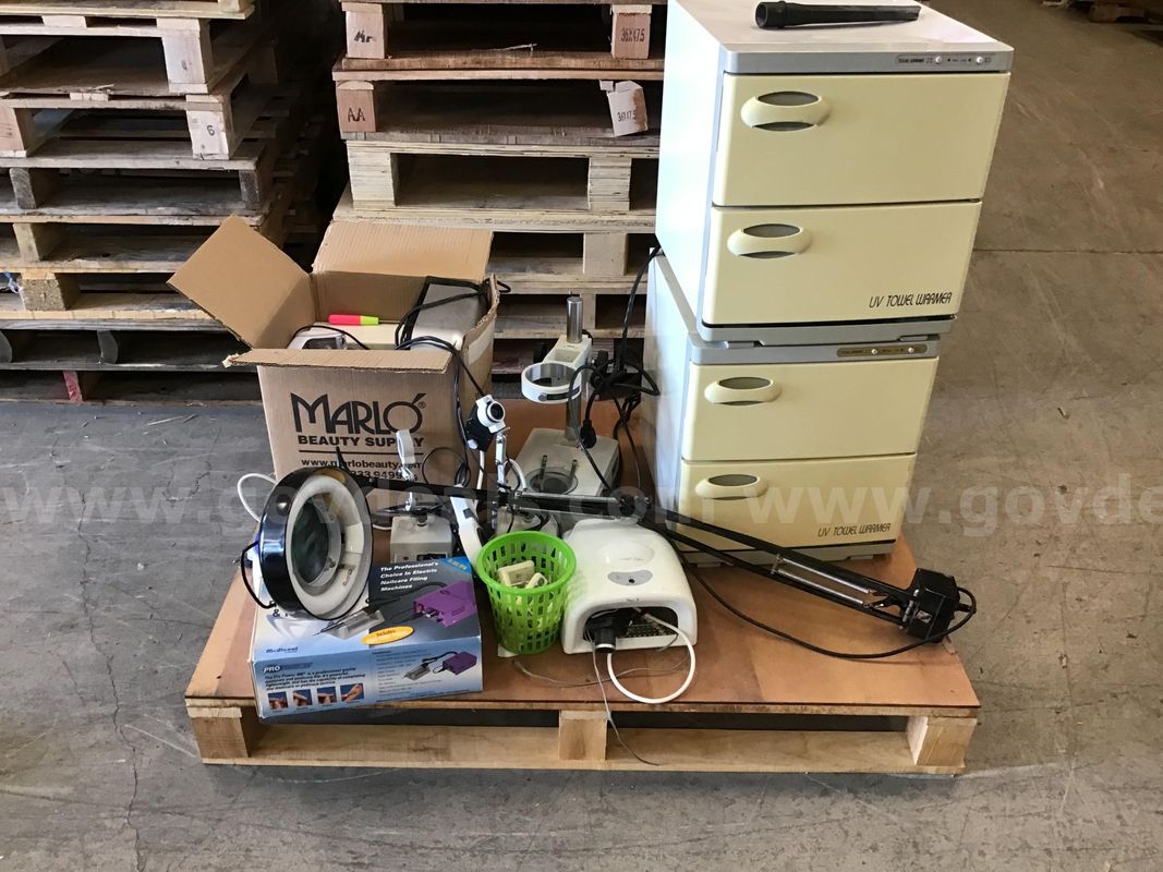 Miscellaneous Cosmetology Equipment