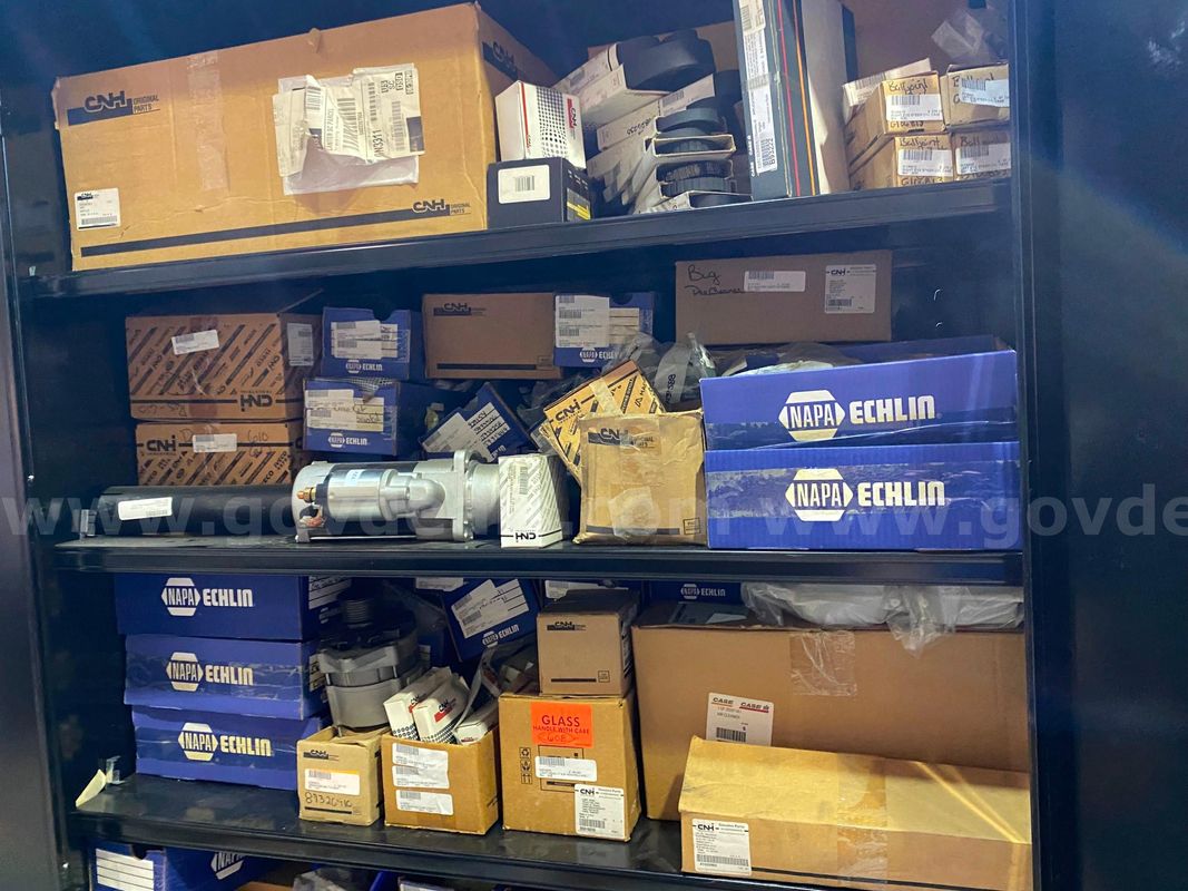 Case 570 nxt & mxt parts cabinet