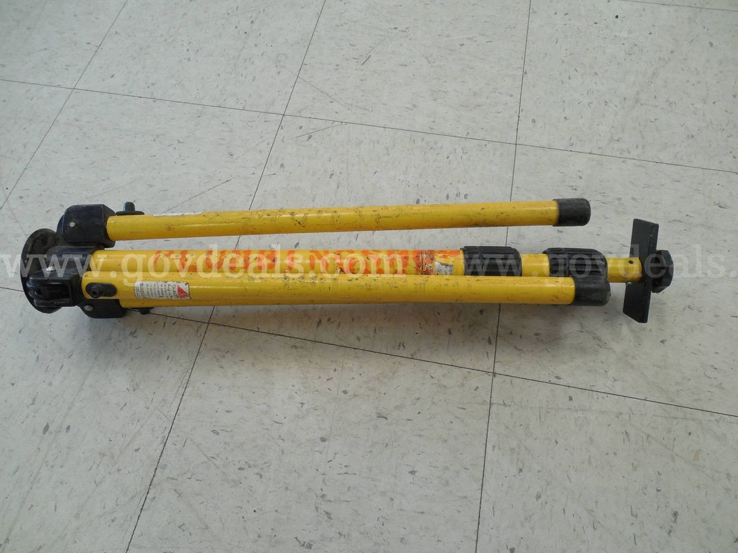 Telescopic support stand
