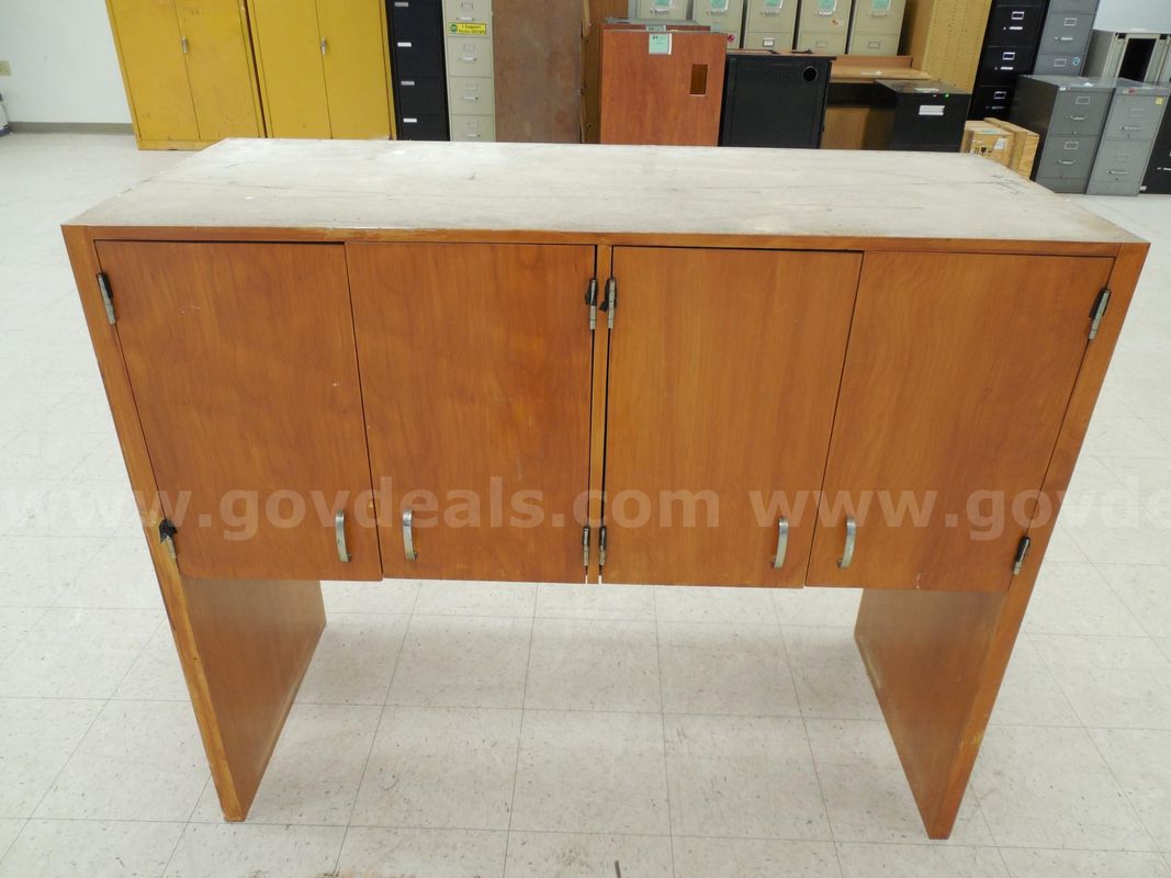 Wooden desk topper