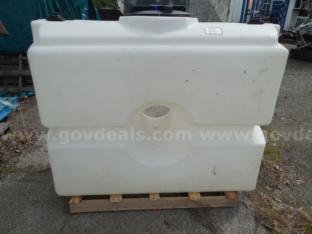 300 gallon tank