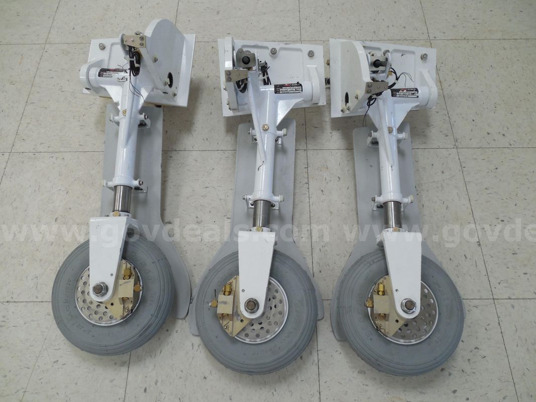 Drone legs with wheels and accessories