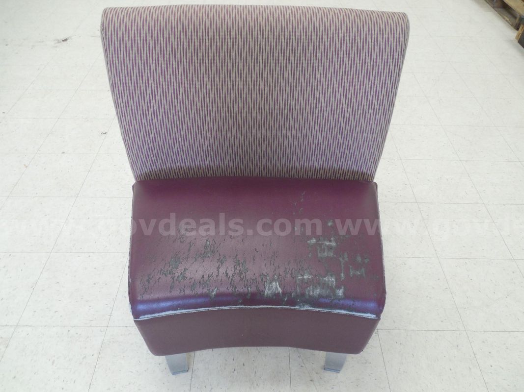 Lounge style chair