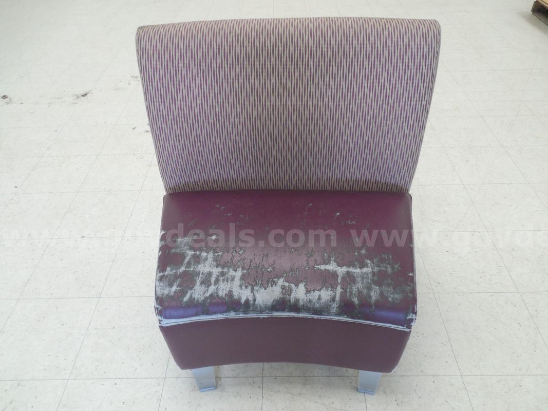 Lounge style chair