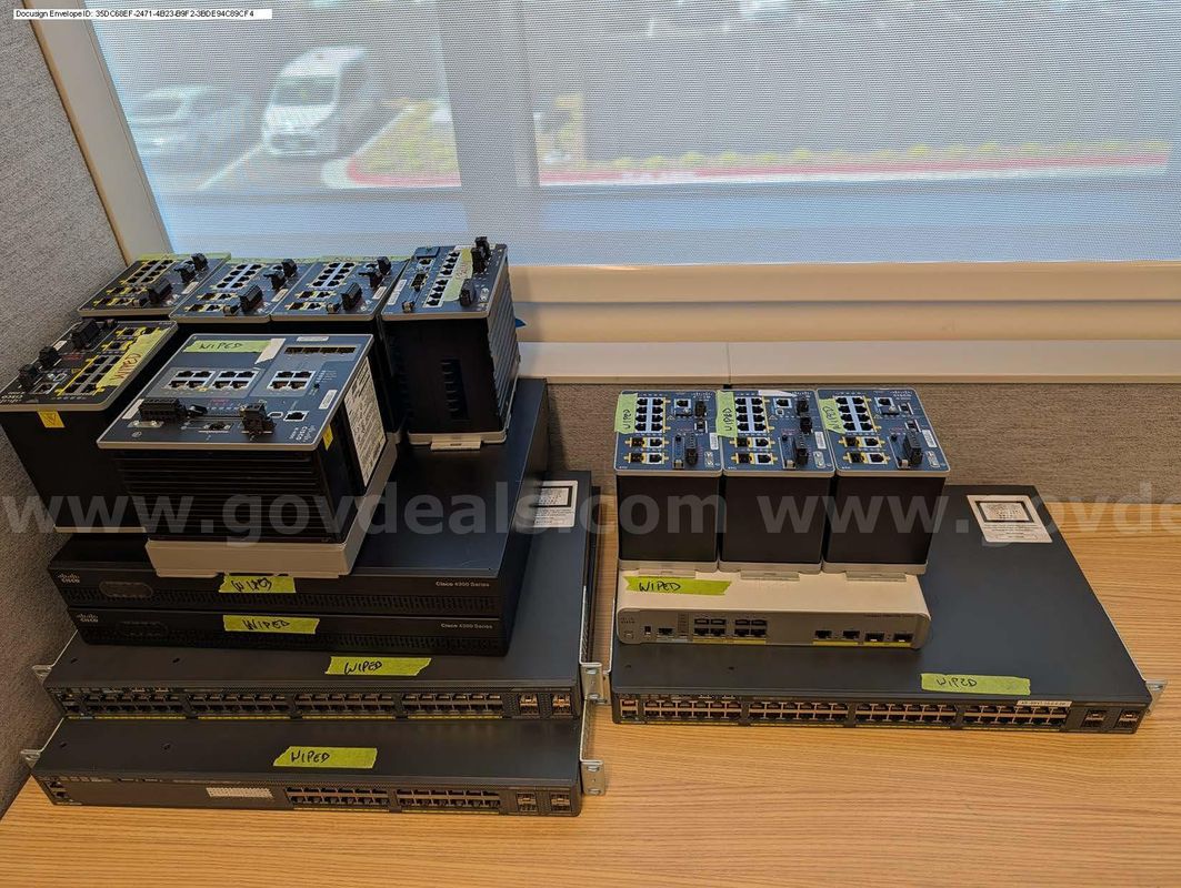 Networking Equipment - Cisco Switches