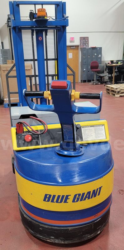Blue Giant Electric Stacker Truck