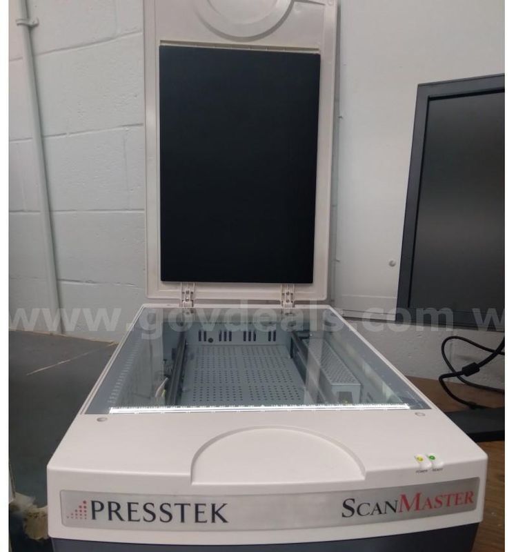 Presstek Vector FL52 Metal Plate CTP System (with Scanner, Computers & Monitors)