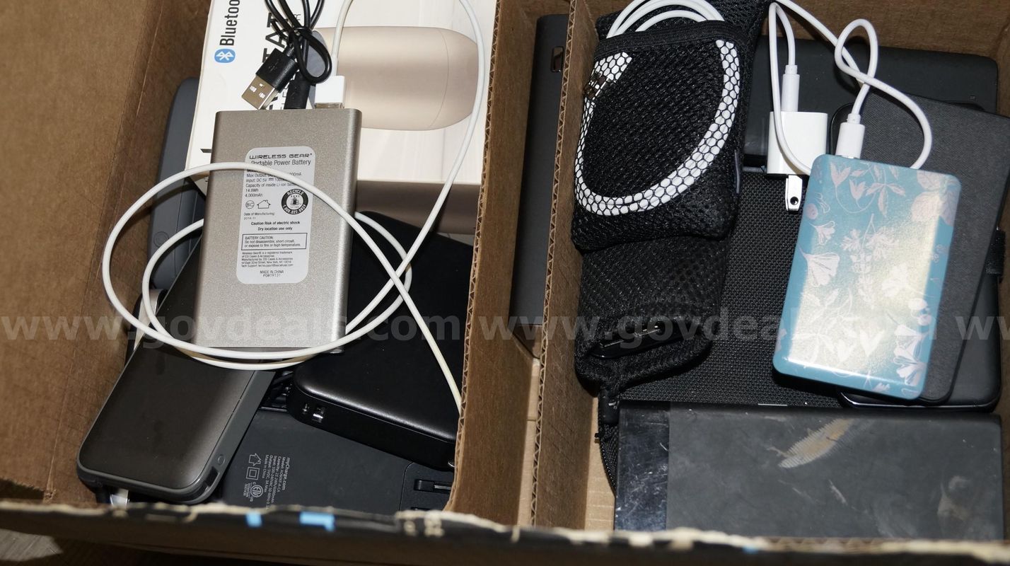 Lot of miscellaneous electronic devices