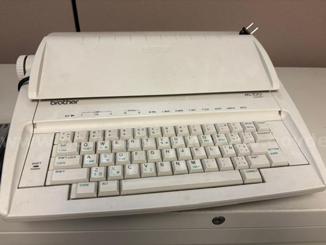 Brother Typewriter - Model ML100
